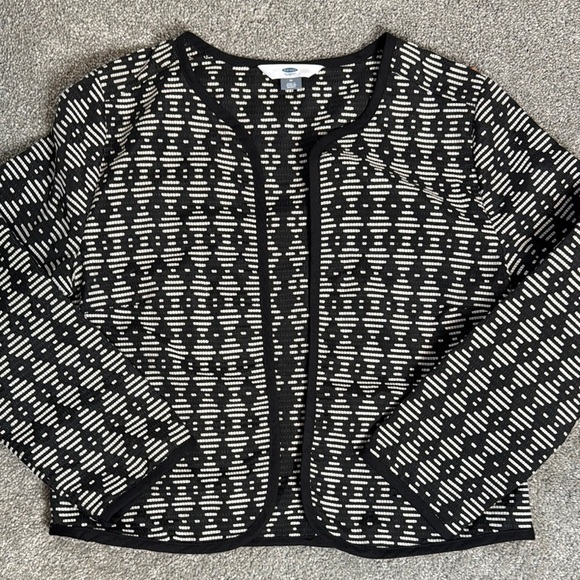 Old Navy Sweaters - Old Navy print open front cardigan